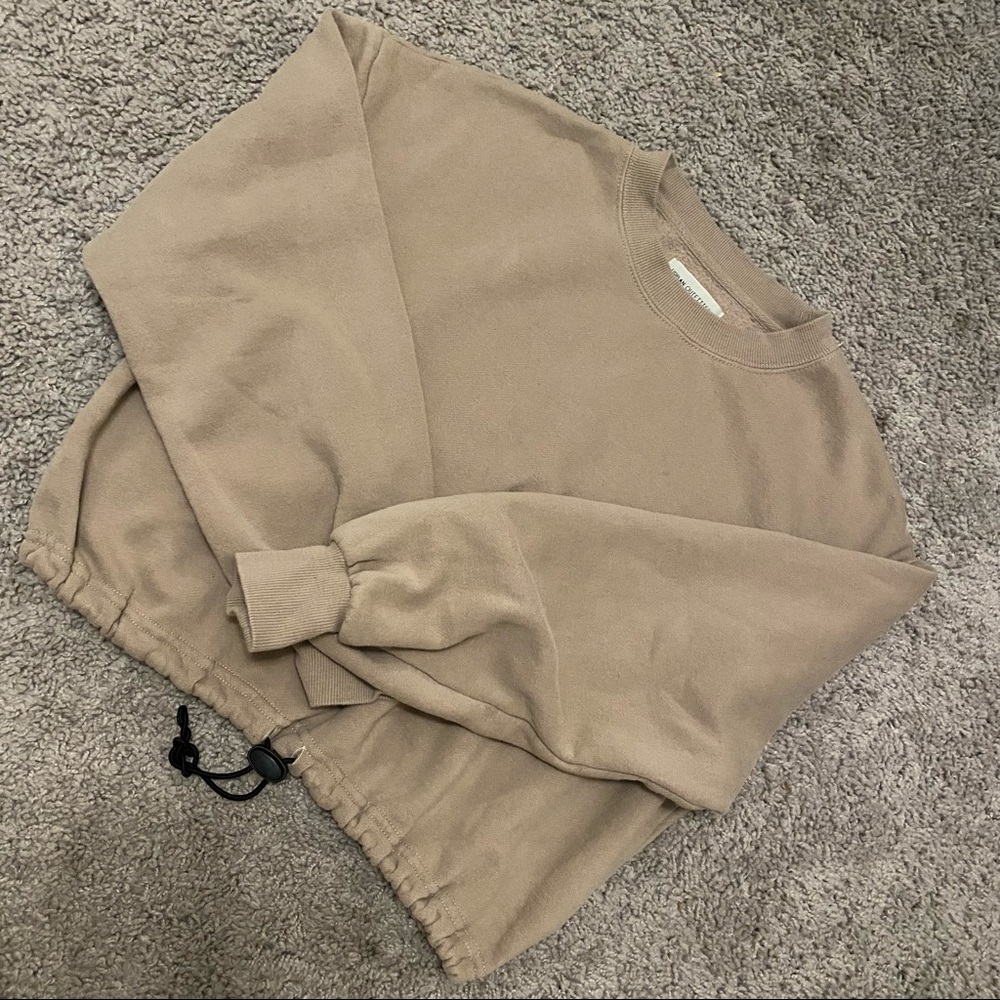 Urban Outfitters Cropped Tan Crew Neck Size S